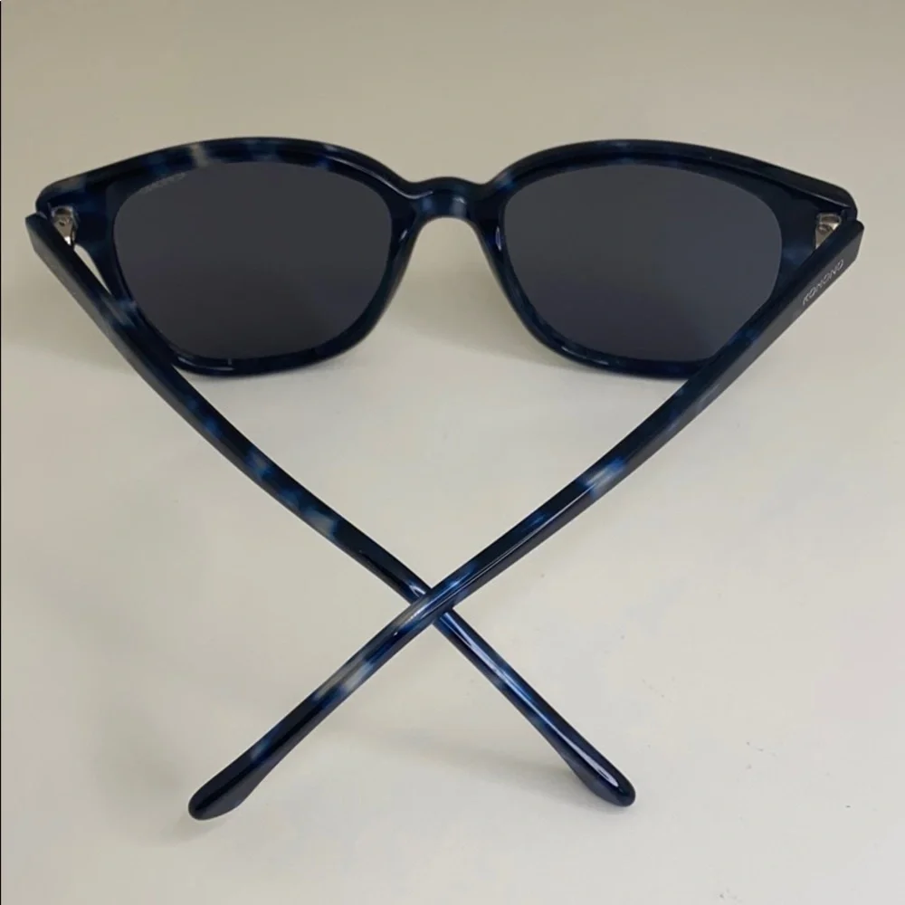 New Komono sunglasses Renee Indigo Demi blue